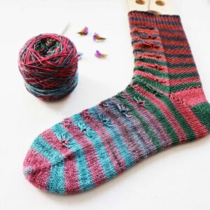 Cornflower Knitting Sock pattern with short rows by Cecilia Losada