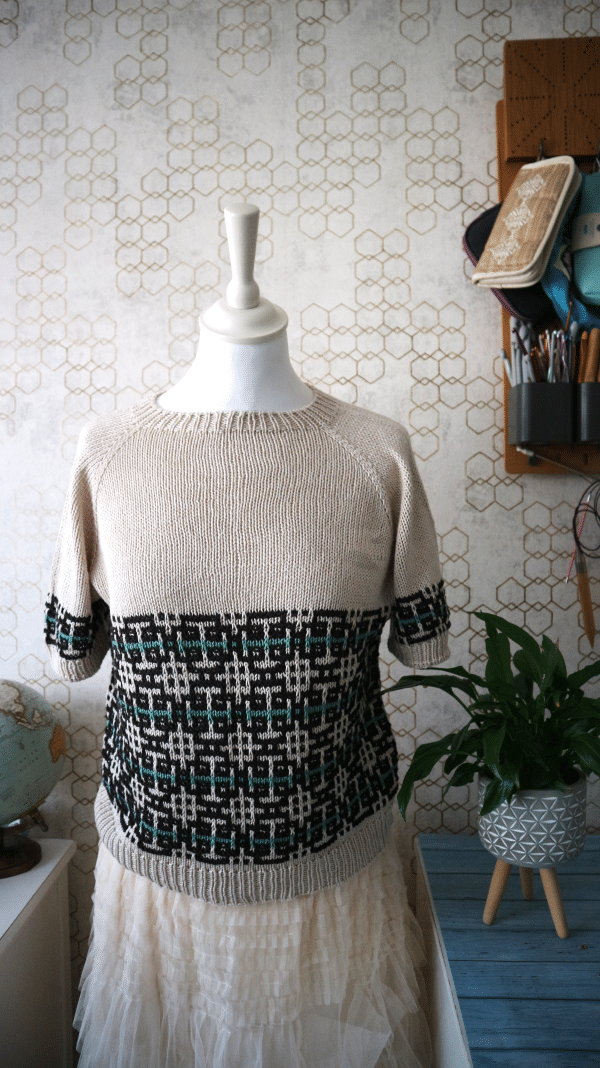 mosaic knitting chakana top