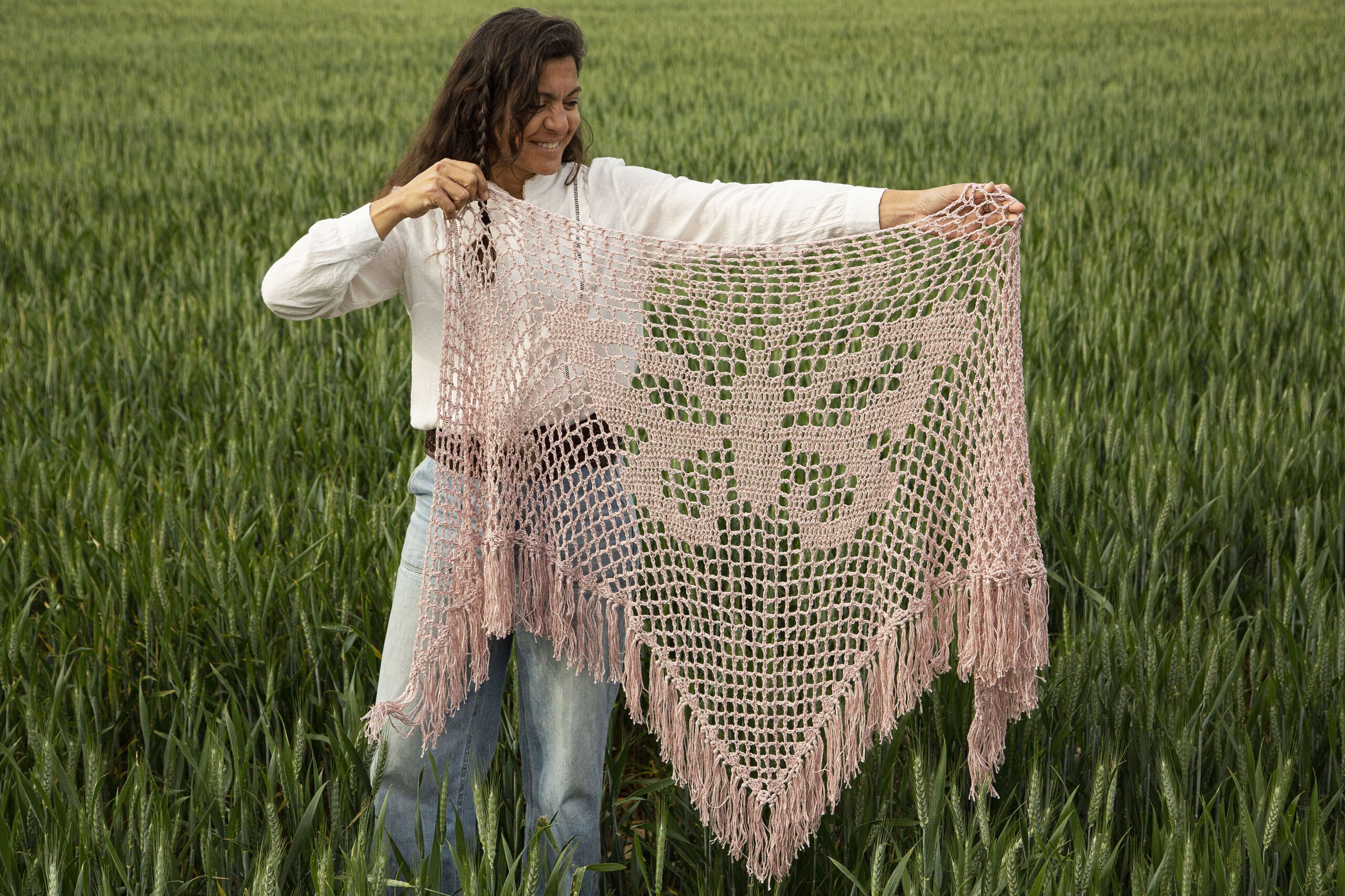 Patrón Chal Fly Baby Fly diseño en ganchillo - Imagen 6