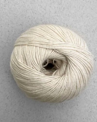 ABEDUL-20-PUNO-Algodon-y-lana-de-alpaca-para-tejer-crochet-Pascuali-hilados-naturales-ecologicos-cecilia-losada-club-de-tejido