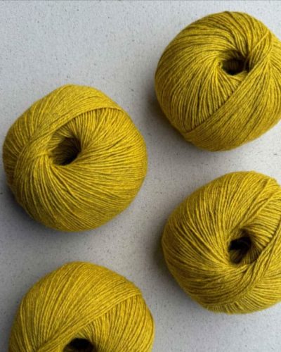 AZAFRAN-64-PUNO-Algodon-y-lana-de-alpaca-para-tejer-crochet-Pascuali-hilados-naturales-ecologicos-cecilia-losada-club-de-tejido