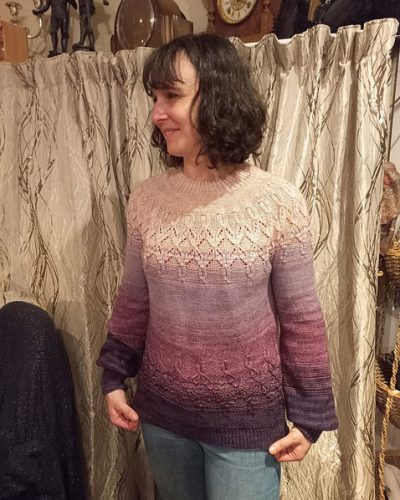 Alkharif-Knitting-Sweater-by-Cecilia-Losada-mammadiypatterns-club-de-tejido-proyecto-terminado-39