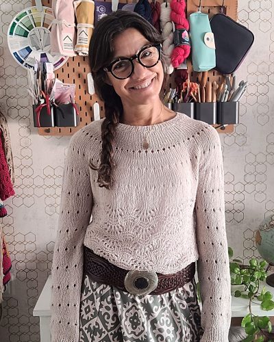 Lovely-Sweater-con-Nepal-de-Pascuali-canesu-circular-punto-agujas-circulares-por-cecilia-losada-club-de-tejido-mamamdiypatterns-1