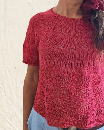 Espalda del Lovely Top tejido sin costuras de arriba hacia abajo