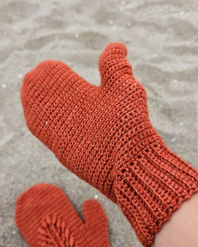 Mitones-Almost-a-Love-Story-by-Cecilia-Losada-crochet-14