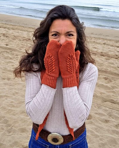 Mitones-Almost-a-Love-Story-by-Cecilia-Losada-crochet-7