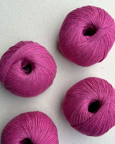 PINK-71-PUNO-Algodon-y-lana-de-alpaca-para-tejer-crochet-Pascuali-hilados-naturales-ecologicos-cecilia-losada-club-de-tejido