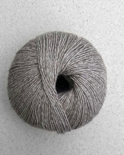 ROBLE-30-PUNO-Algodon-y-lana-de-alpaca-para-tejer-crochet-Pascuali-hilados-naturales-ecologicos-cecilia-losada-club-de-tejido